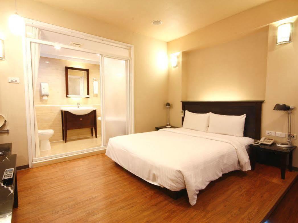 Kindness Xin Jue Jiang Otel Kaohsiung Dış mekan fotoğraf