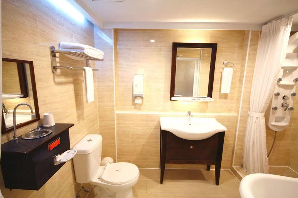 Kindness Xin Jue Jiang Otel Kaohsiung Dış mekan fotoğraf