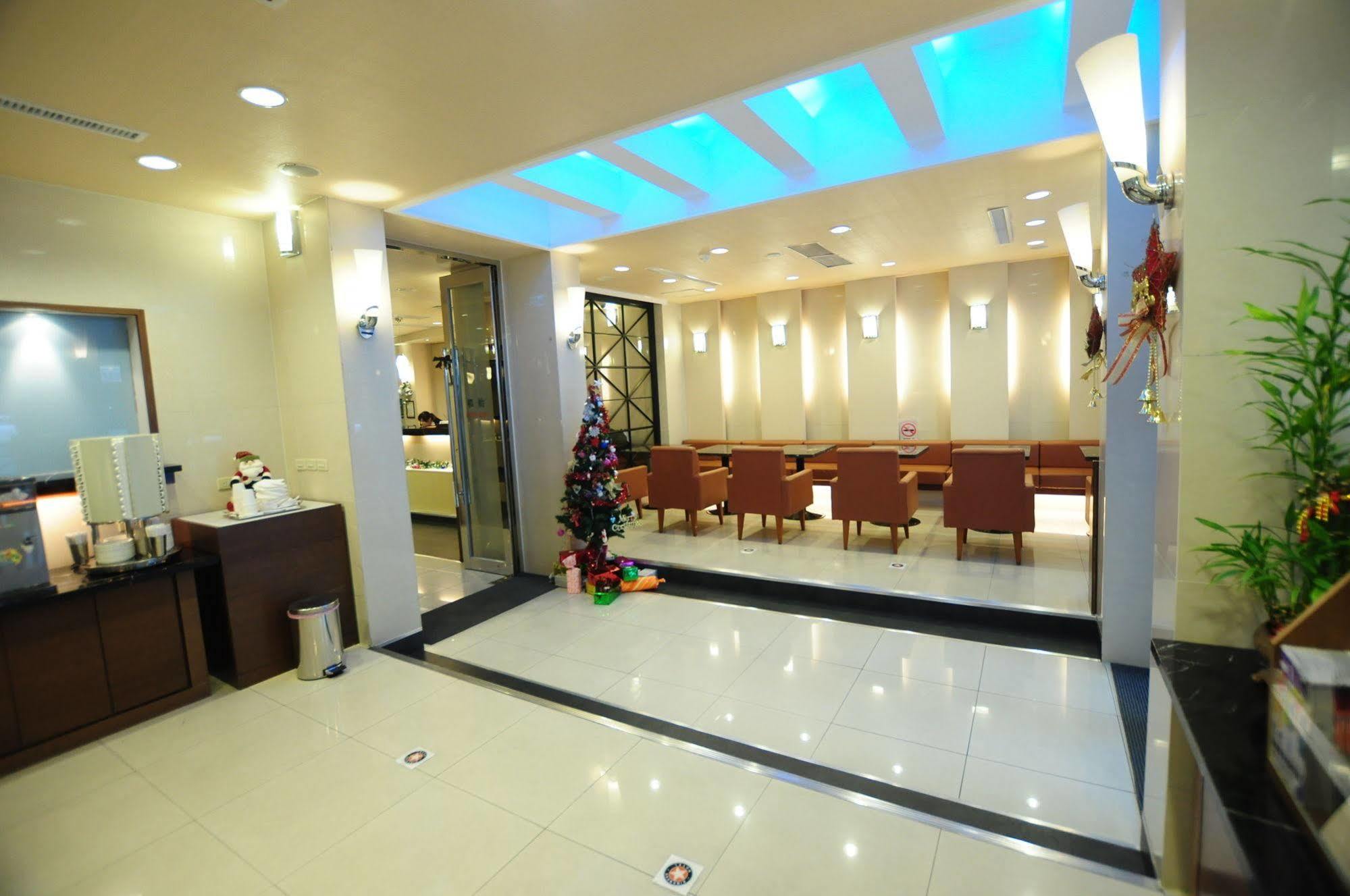 Kindness Xin Jue Jiang Otel Kaohsiung Dış mekan fotoğraf